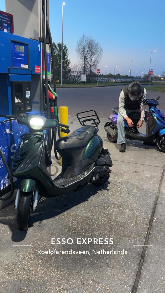 Zip 50cc 4t ( brom ), Fietsen en Brommers, Brommeronderdelen | Scooters, Ophalen of Verzenden, Zo goed als nieuw, Overige typen