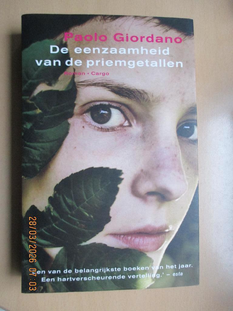 Paolo Giordano - De eenzaamheid van de priemgetallen, Boeken, Ophalen of Verzenden, Zo goed als nieuw, Europa overig