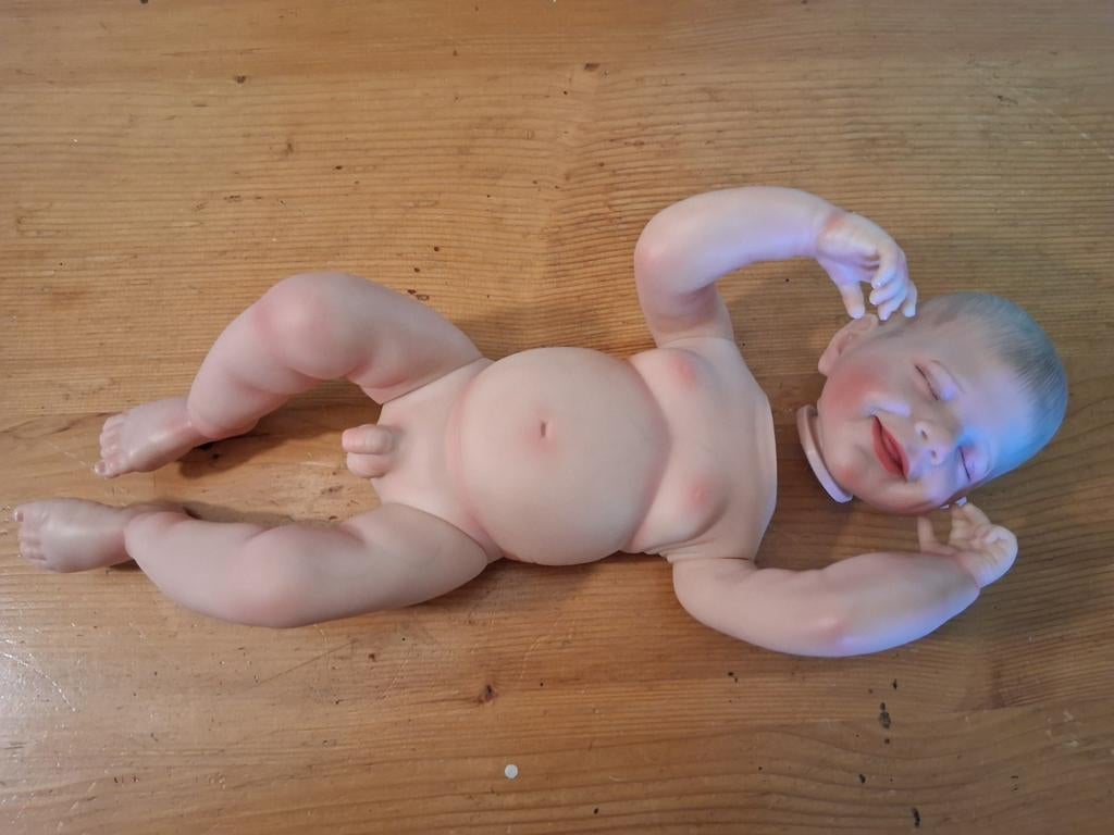Reborn baby jongetje, Verzamelen, Verzenden, Nieuw, Babypop, Levensecht of Reborn