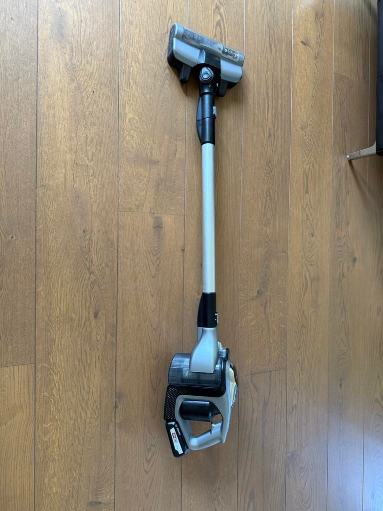 Bosch Steelstofzuiger - Krachtige Draadloze Stofzuiger, Witgoed en Apparatuur, Stofzuigers, Ophalen, Gebruikt, Stofzuiger, Minder dan 1200 watt