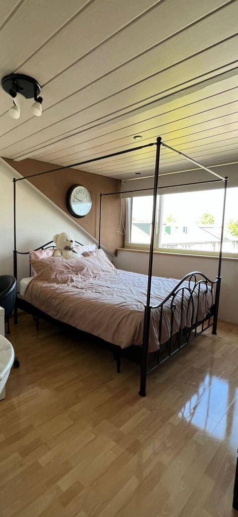 Metalen frame verstelbaar bed 180 x 200, Huis en Inrichting, Slaapkamer | Bedden, Gebruikt, Bruin, Tweepersoons, Ophalen of Verzenden