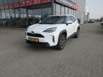 Toyota Yaris Cross 1.5 Hybrid First Edition, Auto's, Gebruikt, Wit, 1490 cc, Bedrijf
