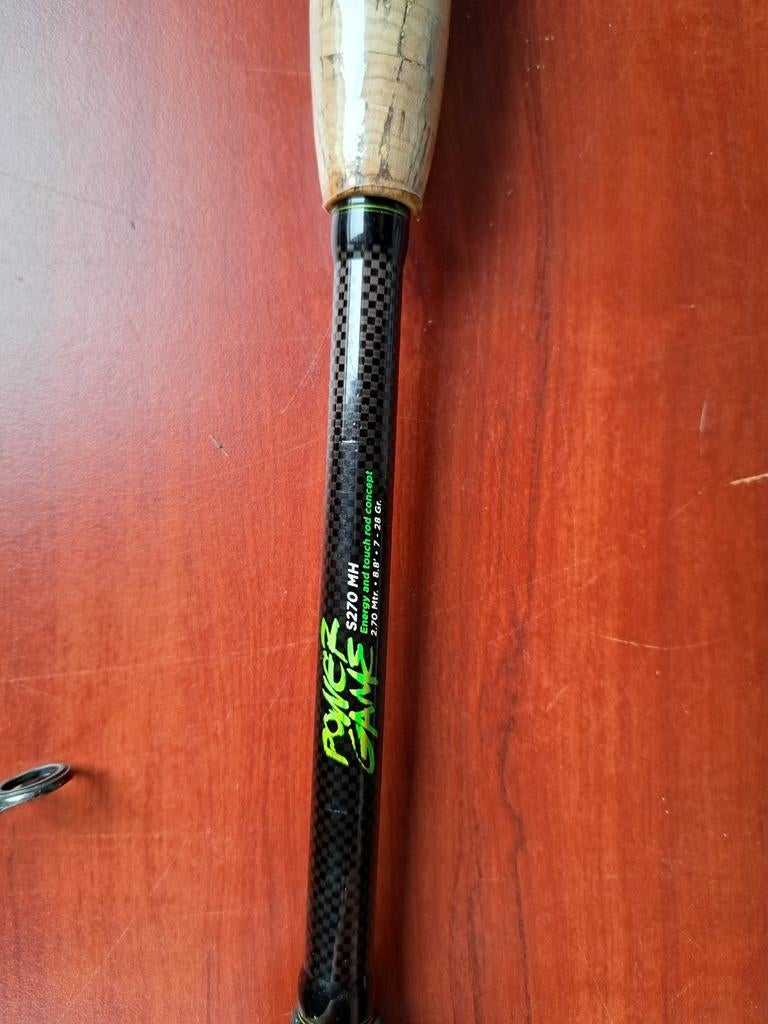 Gunki Power Game 270 cm 7-28 gr, Watersport en Boten, Ophalen, Zo goed als nieuw, Werphengel