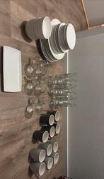 Servies te koop - zo goed als nieuw, compleet, Ophalen, Glas, Overige stijlen, Bord(en)
