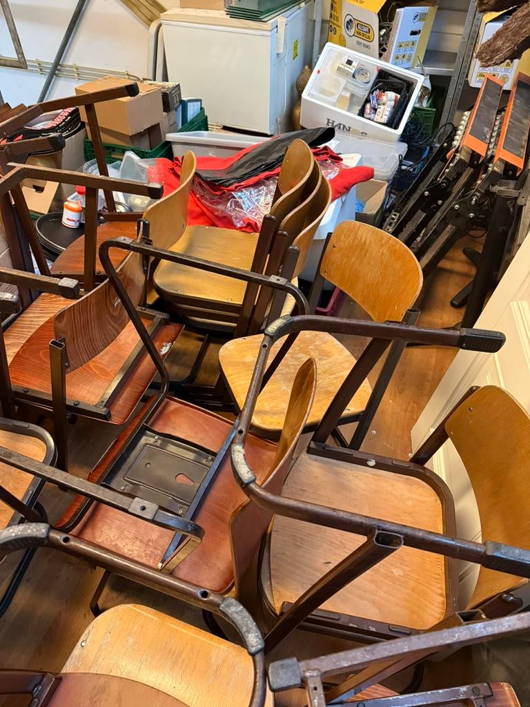 Vintage schoolstoelen of cafe stoelen, Huis en Inrichting, Ophalen, Gebruikt, Bruin, Vintage