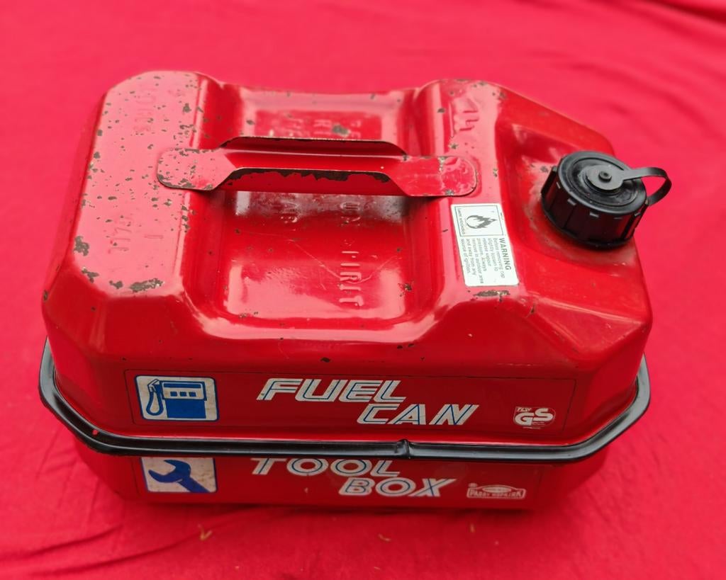 Paddy Hopkirk Vintage brandstof jerrycan en gereedschapskist, Ophalen of Verzenden