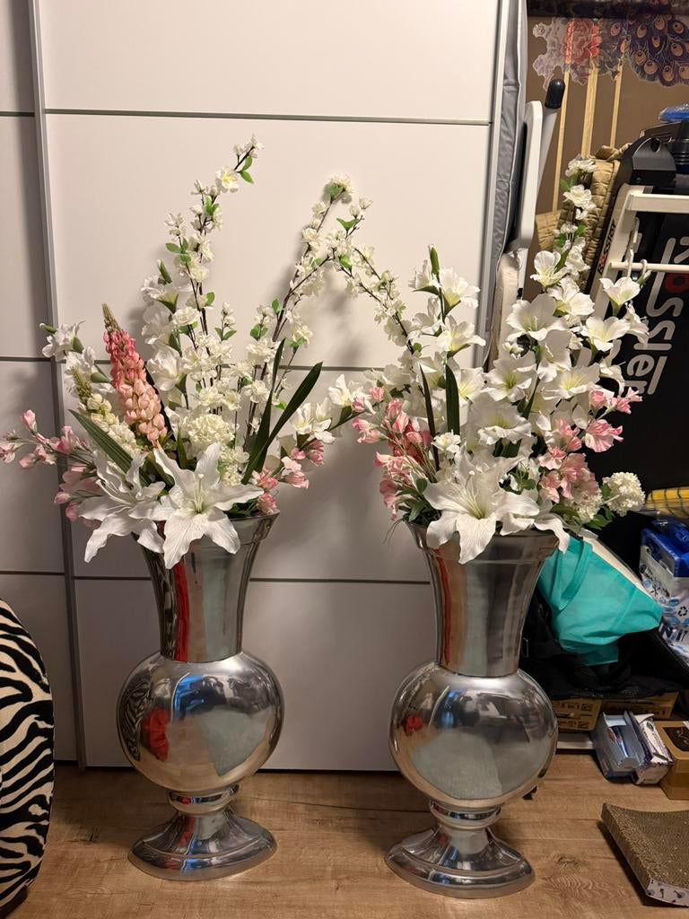 Prachtvazen geheel compleet, Ophalen of Verzenden, Zo goed als nieuw