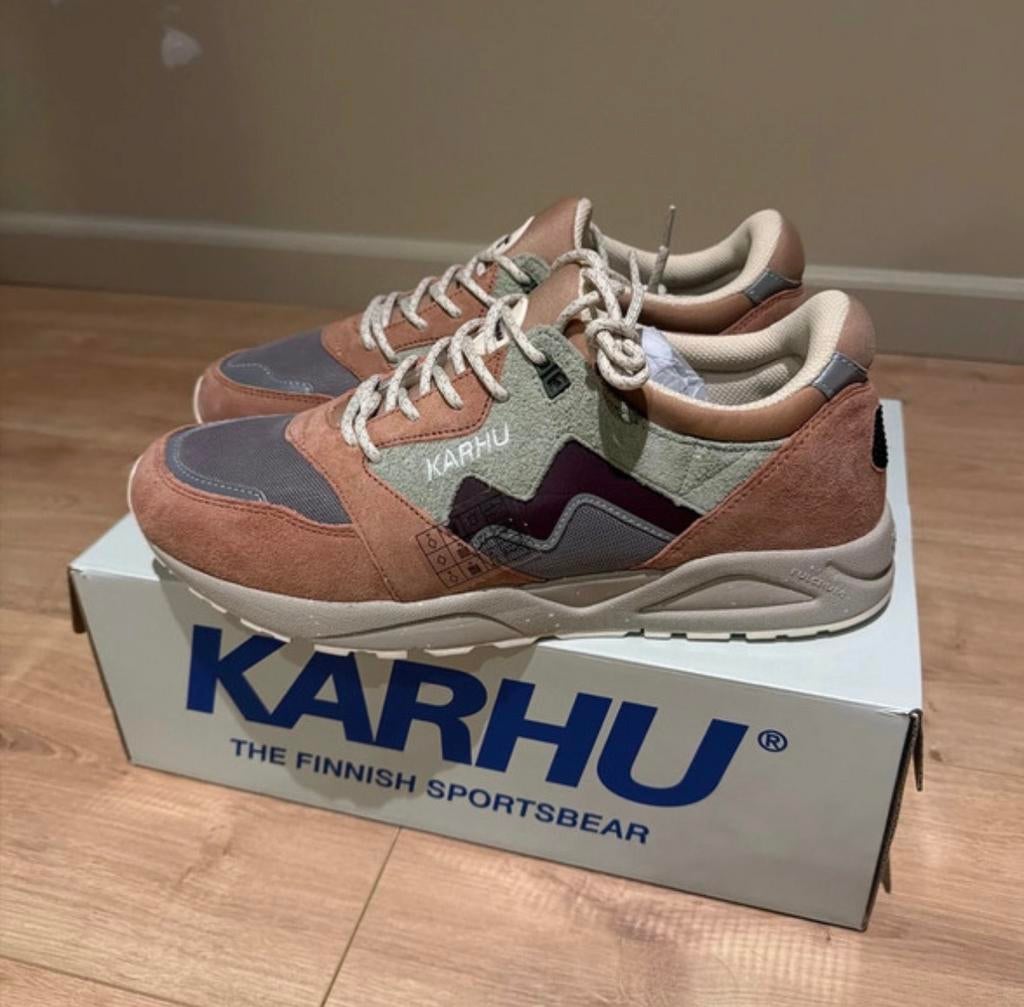 Karhu sneakers ARIA 95 Warm Taupe / Vig, Ophalen of Verzenden, Nieuw, Roze, Sneakers of Gympen