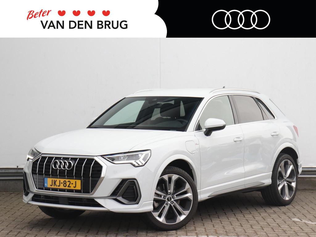 Audi Q3 45 TFSI e S edition | 360° camera | Adaptive cruise, Gebruikt, Wit, Parkeersensor, Hybride Elektrisch/Benzine