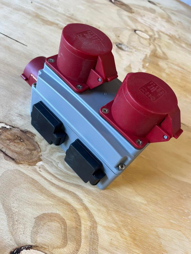 HOLZMANN Stroomverdeler voor afzuiginstallatie, Doe-het-zelf en Verbouw, Ventilatie en Afzuiging, Ophalen, Zo goed als nieuw, Afzuiger