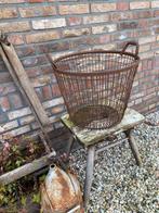 Brocante zinken ( roestkleurig) draadmand, Antiek en Kunst, Curiosa en Brocante, Ophalen of Verzenden