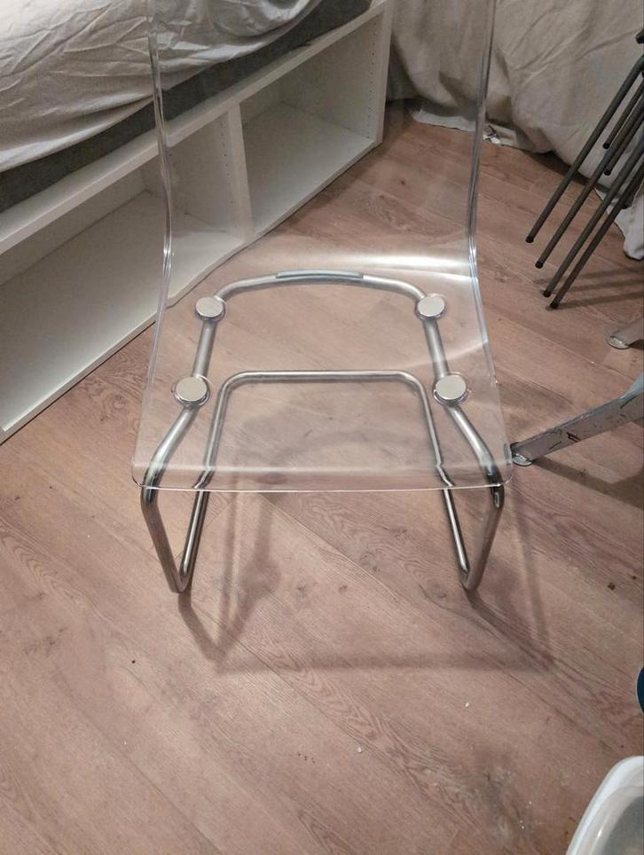 2x IKEA Tobias stoelen - perfecte staat, Huis en Inrichting, Stoelen, Zo goed als nieuw, Twee, Kunststof, Metaal, Overige kleuren