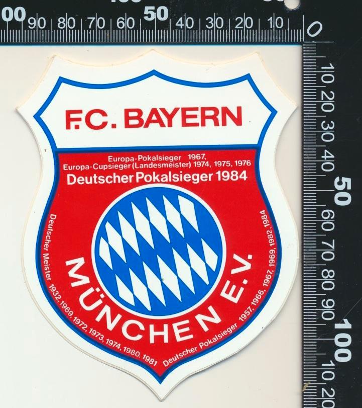 Sticker: FC Bayern Munchen - Deutscher Pokalsieger 1984, Verzamelen, Stickers, Zo goed als nieuw, Sport, Ophalen of Verzenden