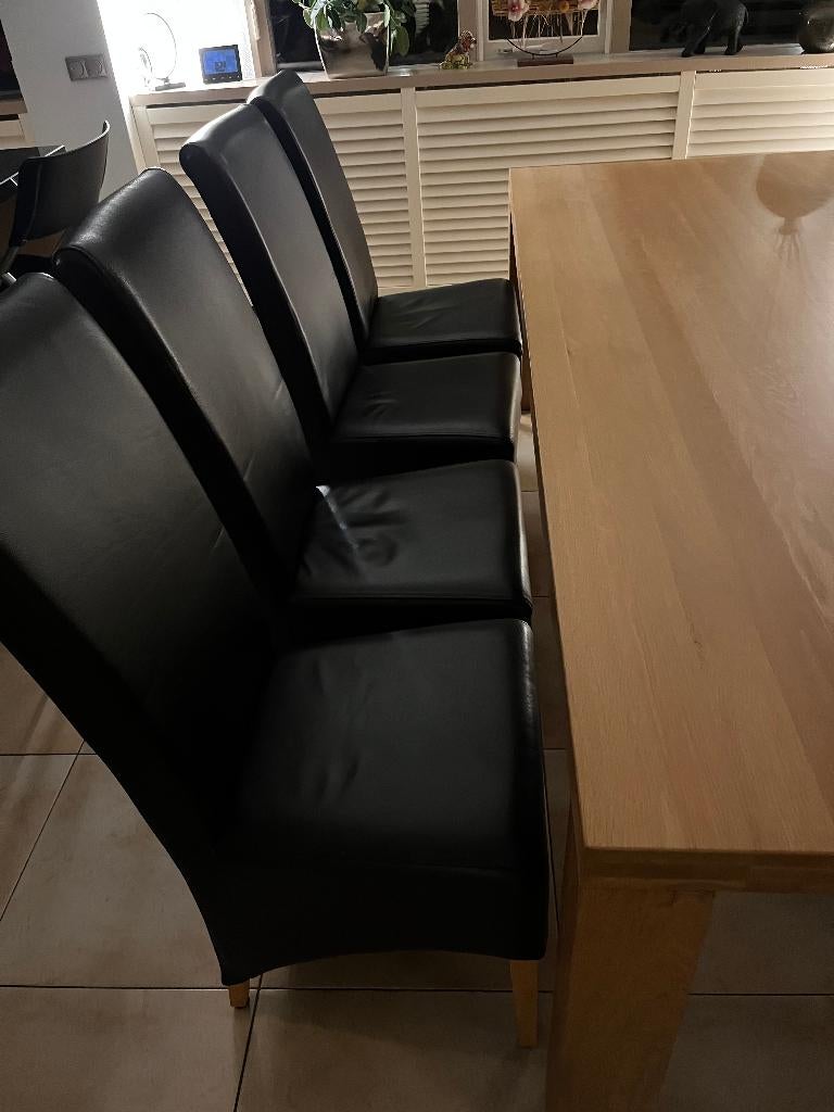 Robuuste houten eettafel met 8 stoelen, Ophalen, 200 cm of meer, 50 tot 100 cm, Zo goed als nieuw