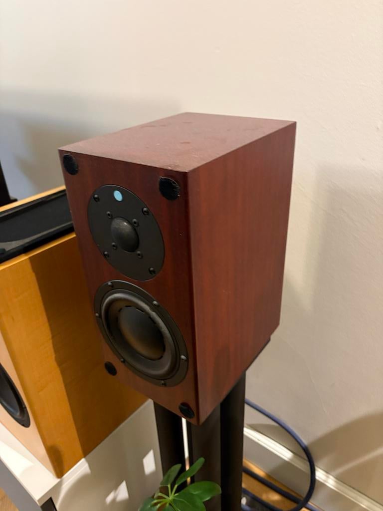 Totem Model One bi-wire incl target stands, Audio, Tv en Foto, Luidsprekers, Zo goed als nieuw, 120 watt of meer, Front, Rear of Stereo speakers