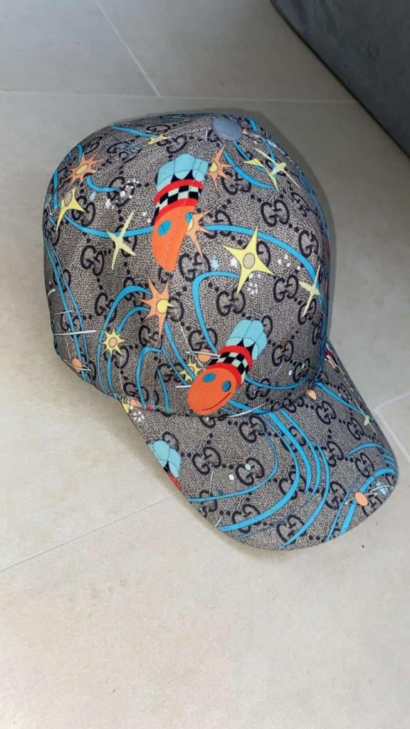 Gucci Pet met Ruimtevaartprint - Zo goed als nieuw, Kleding | Dames, Hoeden en Petten, Zo goed als nieuw, Pet, One size fits all