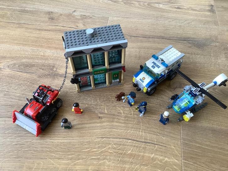 Lego City 60140 Bulldozer Inbraak (Politie thema), Kinderen en Baby's, Speelgoed | Duplo en Lego, Gebruikt, Lego, Complete set