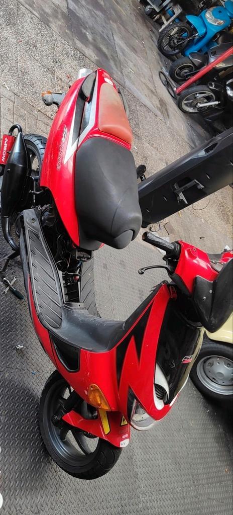 Aprilia sr50 street 70cc, Fietsen en Brommers, Scooters | Aprilia, SR 50, Tweetakt, Ophalen