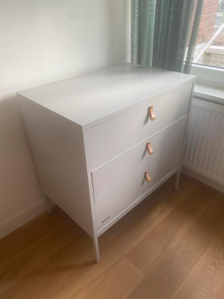 Kidsmill Amy Commode Smal Grijs - Compact & Stijlvol, Kinderen en Baby's, Kinderkamer | Commodes en Kasten, Gebruikt, Commode