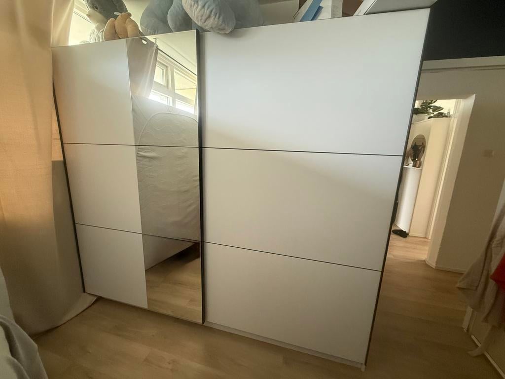 Kledingkast, Overige materialen, Gebruikt, 200 cm of meer, Met plank(en)