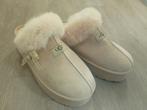 UGG Australia schoenen, Ophalen of Verzenden, Zo goed als nieuw, Sneakers of Gympen
