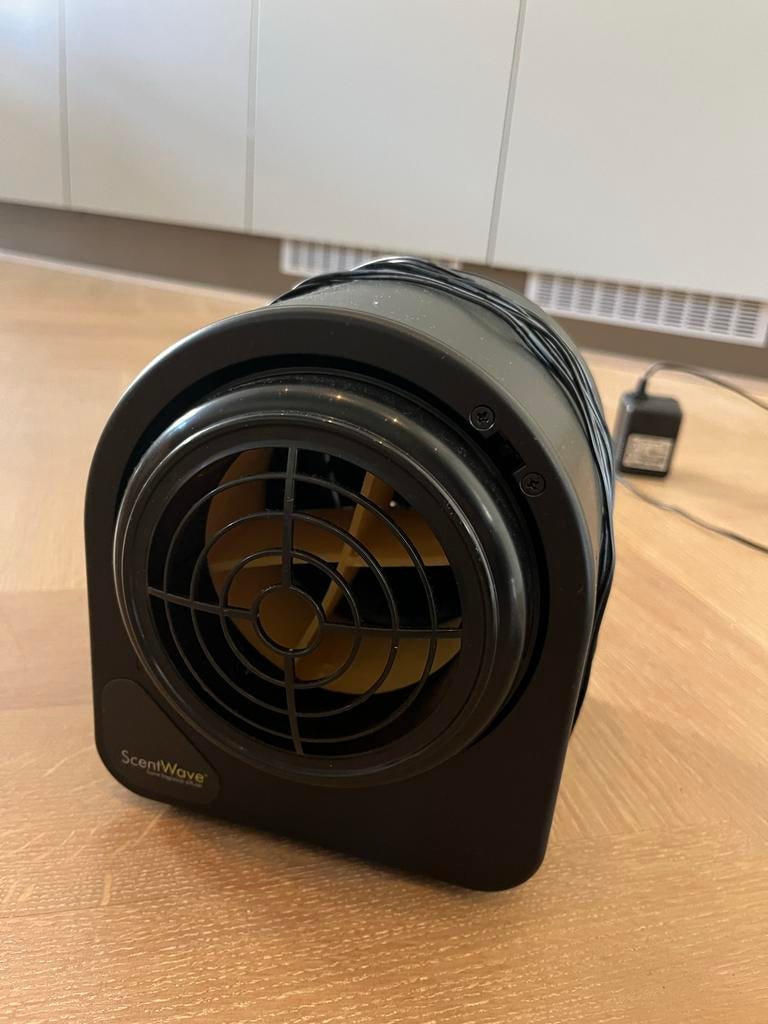 ScentWave SWD1001 Geurmachine - Creëer de perfecte sfeer, Witgoed en Apparatuur, Luchtbehandelingsapparatuur, Ophalen, Gebruikt