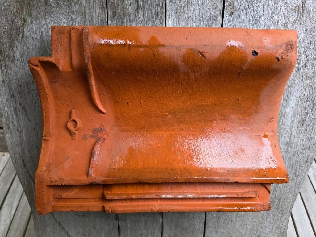 10 rode dakpannen - gratis, Doe-het-zelf en Verbouw, Dakpannen en Dakbedekking, Ophalen, Gebruikt, Steen of Klei, Minder dan 5 m²