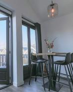 4 barkrukken, Ophalen, 60 tot 90 cm, Zo goed als nieuw, Leer