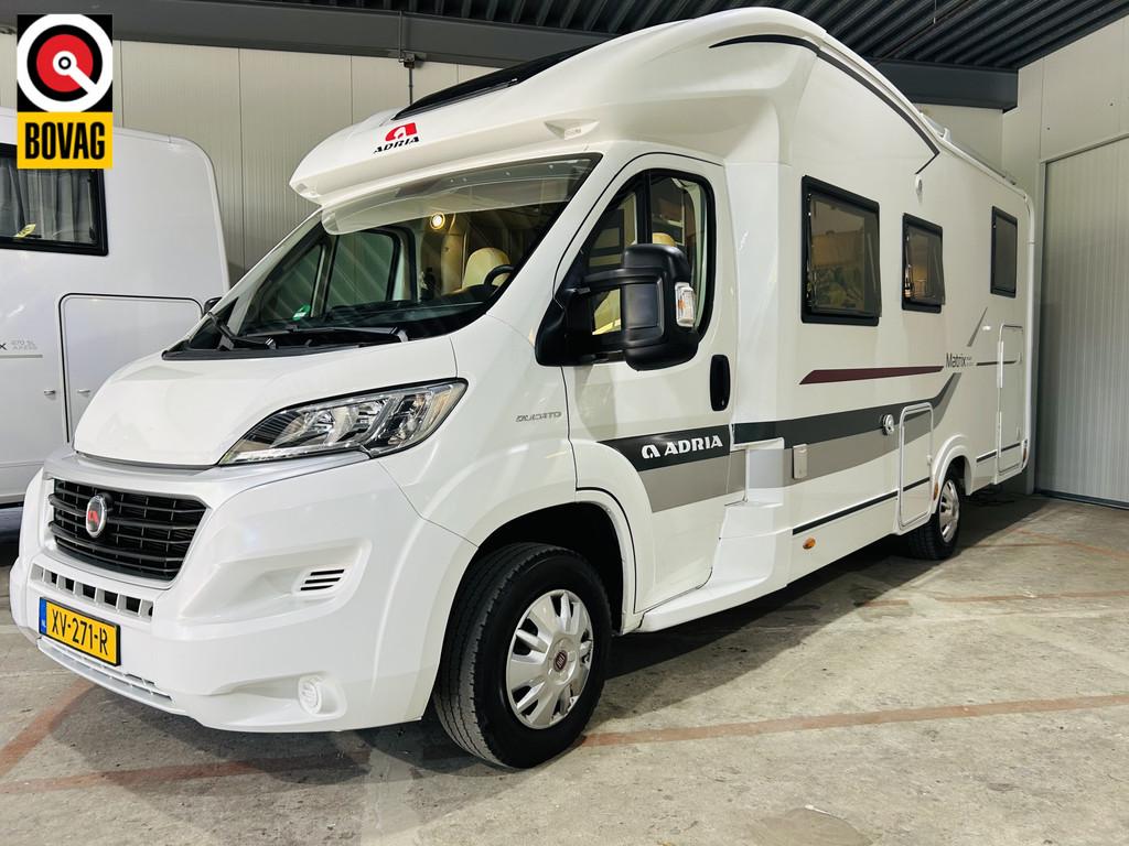 Adria MATRIX M 670SL PLUS Met enkele bedden en slechts 65.00, Caravans en Kamperen, Ringverwarming, Molenweg 3C
9963PG  WARFHUIZEN, NL