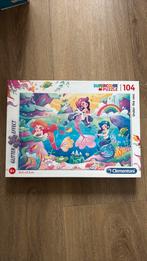 Puzzel met glitter effect 104 stukjes, Ophalen, Meer dan 50 stukjes, Zo goed als nieuw, 6 jaar of ouder
