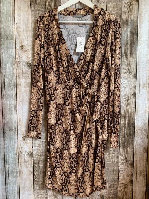 Super gave nieuwe jurk met slangenprint van LEON (Maat M), Kleding | Dames, Jurken, Nieuw, Maat 38/40 (M), Bruin, Knielengte, Verzenden