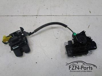 VW Tiguan 5NA Elektrische Achterklepslot + Motor beschikbaar voor biedingen
