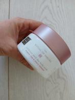 Rituals the ritual of sakura body scrub 125 gram, Ophalen of Verzenden, Nieuw, Verzorging