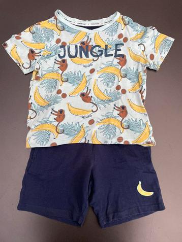 TE KOOP: mooie shortama van Charlie Choe maat 122/128 ZGAN beschikbaar voor biedingen