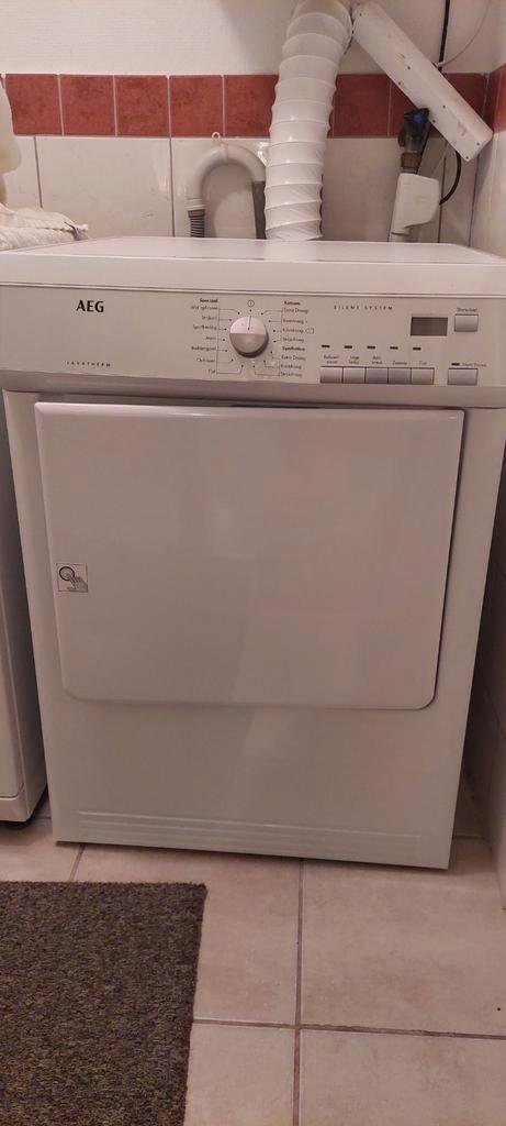 Wasdroger AEG met afvoerslang., Witgoed en Apparatuur, Wasdrogers, Zo goed als nieuw, Luchtafvoer, 85 tot 90 cm, Ophalen