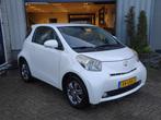 Toyota IQ 1.0 VVTi Aspiration, Auto's, Toyota, Gebruikt, 4 stoelen, Origineel Nederlands, Bedrijf