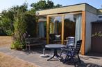 Texel bungalow te huur - grote tuin  - Terras op het zuiden, Eigenaar