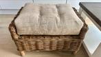 Rotan voetenbank of bankje lichtbruin of beige, Huis en Inrichting, Ophalen, Gebruikt, Minder dan 50 cm, Riet of Rotan