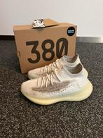 Yeezy boost 380 Calcite glow ( maat 43 1/3 ), Ophalen, Zo goed als nieuw, Overige kleuren