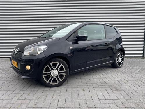 Volkswagen Up! 1.0 BLACK up navi / cruise / lmv / 75 pk, Auto's, Volkswagen, Bedrijf, Te koop, up!, ABS, Airbags, Airconditioning