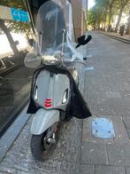 Vespa sprint e4, Fietsen en Brommers, Scooters | Vespa, Overige modellen, Ophalen of Verzenden, Zo goed als nieuw, 50 cc