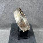 Zilveren armband | 32,6g | harde band bewerkt |6,2cm| 391308, Ophalen of Verzenden, Gebruikt, Zilver, Zilver