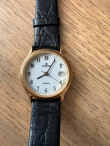 Junghans horloge goudkleurig beschikbaar voor biedingen
