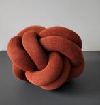 Design House Knot sierkussens okergeel en roestbruin, Ophalen of Verzenden, Vierkant