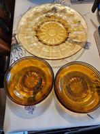 gebakstel van heel oud glas, Antiek en Kunst, Antiek | Glas en Kristal, Ophalen of Verzenden