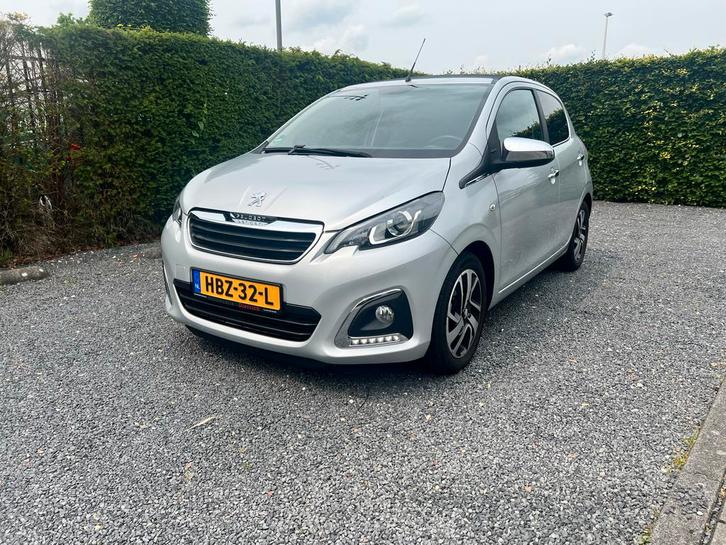 Peugeot 108 CABRIO 1.2 12V VTI 82PK 5DR 2018 Grijs, Auto's, Peugeot, Particulier, Achteruitrijcamera, Airbags, Airconditioning