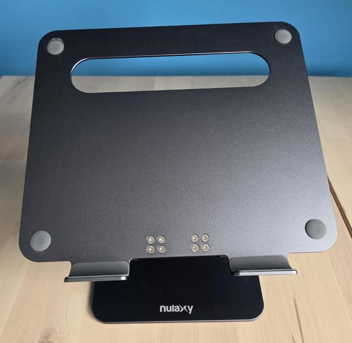 Nulaxy Laptop Stand/Verhoger, Computers en Software, Laptopstandaarden, Zo goed als nieuw, In diepte verstelbaar, In hoogte verstelbaar
