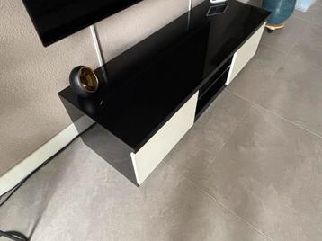 Hoogglans Wit/Zwart Tv-meubel - Z.G.A.N. beschikbaar voor biedingen