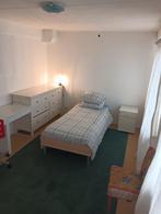 Room to rent, Huizen en Kamers, Kamers te huur, 20 tot 35 m², Den Haag