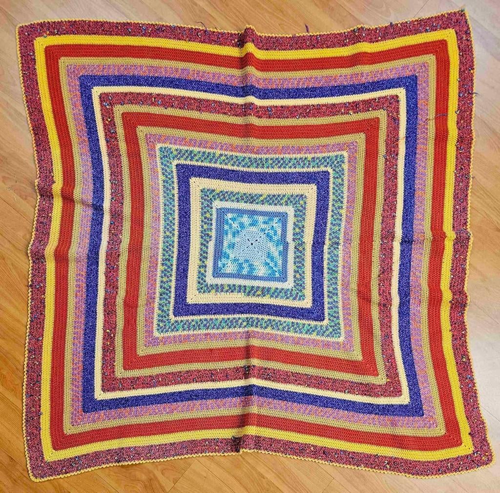 Granny Woonkleed 113/113 cm, Gebruikt, Etten-Leur, DJT@dejuistetoon.eu, Ophalen of Verzenden